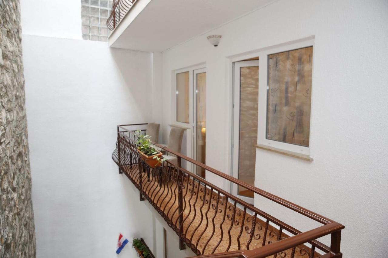 City Center Suites וודיצה מראה חיצוני תמונה